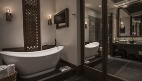 NIZUC Resort & Spa