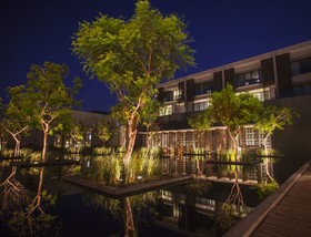 NIZUC Resort & Spa