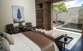 NIZUC Resort & Spa