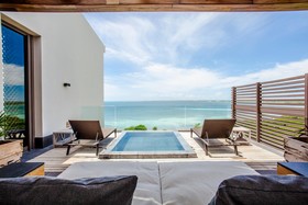 NIZUC Resort & Spa