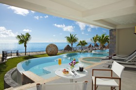 Dreams Natura Resort & Spa