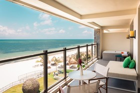 Dreams Natura Resort & Spa