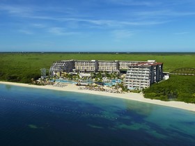 Dreams Natura Resort & Spa
