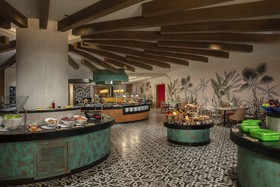 Dreams Natura Resort & Spa