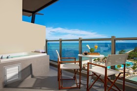 Dreams Natura Resort & Spa