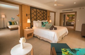 Dreams Natura Resort & Spa