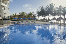 Hotel NYX Cancun