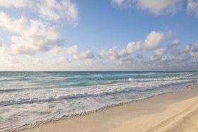 Hotel NYX Cancun