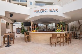 Hotel NYX Cancun