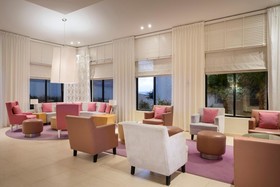 Hotel NYX Cancun