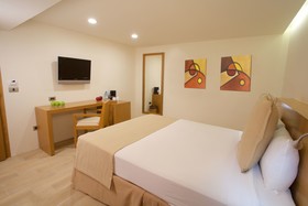Hotel NYX Cancun