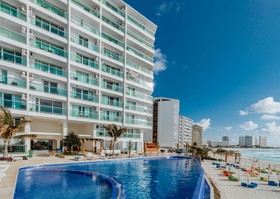 Ocean Dream Cancún by GuruHotel