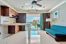 Ocean Dream Cancún by GuruHotel