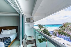 Ocean Dream Cancún by GuruHotel