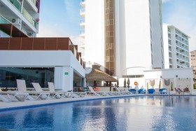 Ocean Dream Cancún by GuruHotel
