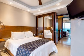 Ocean Dream Cancún by GuruHotel