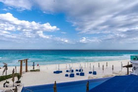 Ocean Dream Cancún by GuruHotel