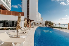 Ocean Dream Cancún by GuruHotel