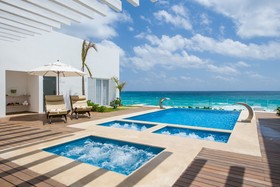 Oleo Cancun Playa