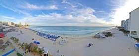 Paradise Beachfront & Nightlife Heart