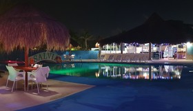 Paradise Beachfront & Nightlife Heart