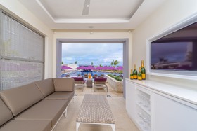 Planet Hollywood Adult Scene Cancun, An Autograph Collection All-Inclusive Resort - Adults Only
