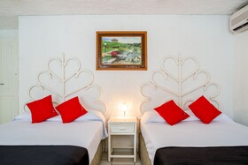 Posada Farallon Inn