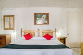 Posada Farallon Inn