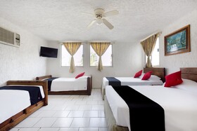 Posada Farallon Inn