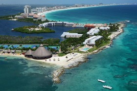 Club Regina Cancun