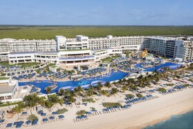 Royalton Splash Riviera Cancun, An Autograph Collection All-Inclusive Resort