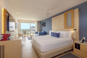 Royalton Splash Riviera Cancun, An Autograph Collection All-Inclusive Resort