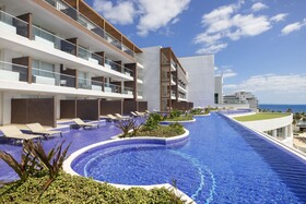 Royalton Splash Riviera Cancun, An Autograph Collection All-Inclusive Resort