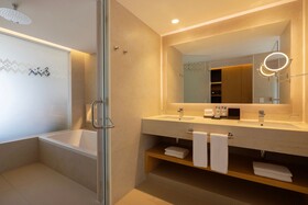 Royalton Splash Riviera Cancun, An Autograph Collection All-Inclusive Resort