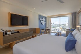 Royalton Splash Riviera Cancun, An Autograph Collection All-Inclusive Resort