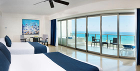 Seadust Cancún Family Resort
