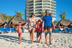 Seadust Cancún Family Resort