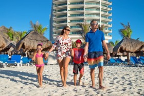 Seadust Cancún Family Resort