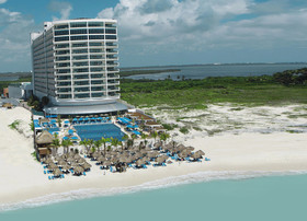 Seadust Cancún Family Resort