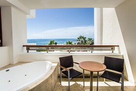 Secrets Playa Mujeres Golf & Spa Resort