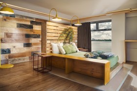 Mayan Monkey Hostel & Bar