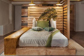Mayan Monkey Hostel & Bar