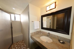 Sina Suites