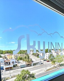 Sky Inn Cancun