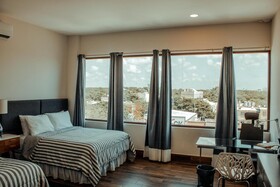 Sky Inn Cancun
