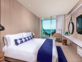 SLS Cancun