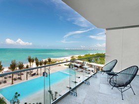 SLS Cancun