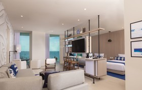 SLS Cancun