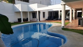 Suites Rosas
