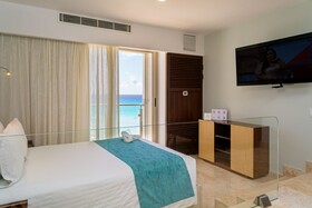 Sunset Royal Beach Resort